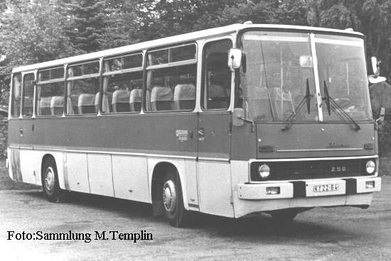 IKARUS 256 mit Schlagtüren
